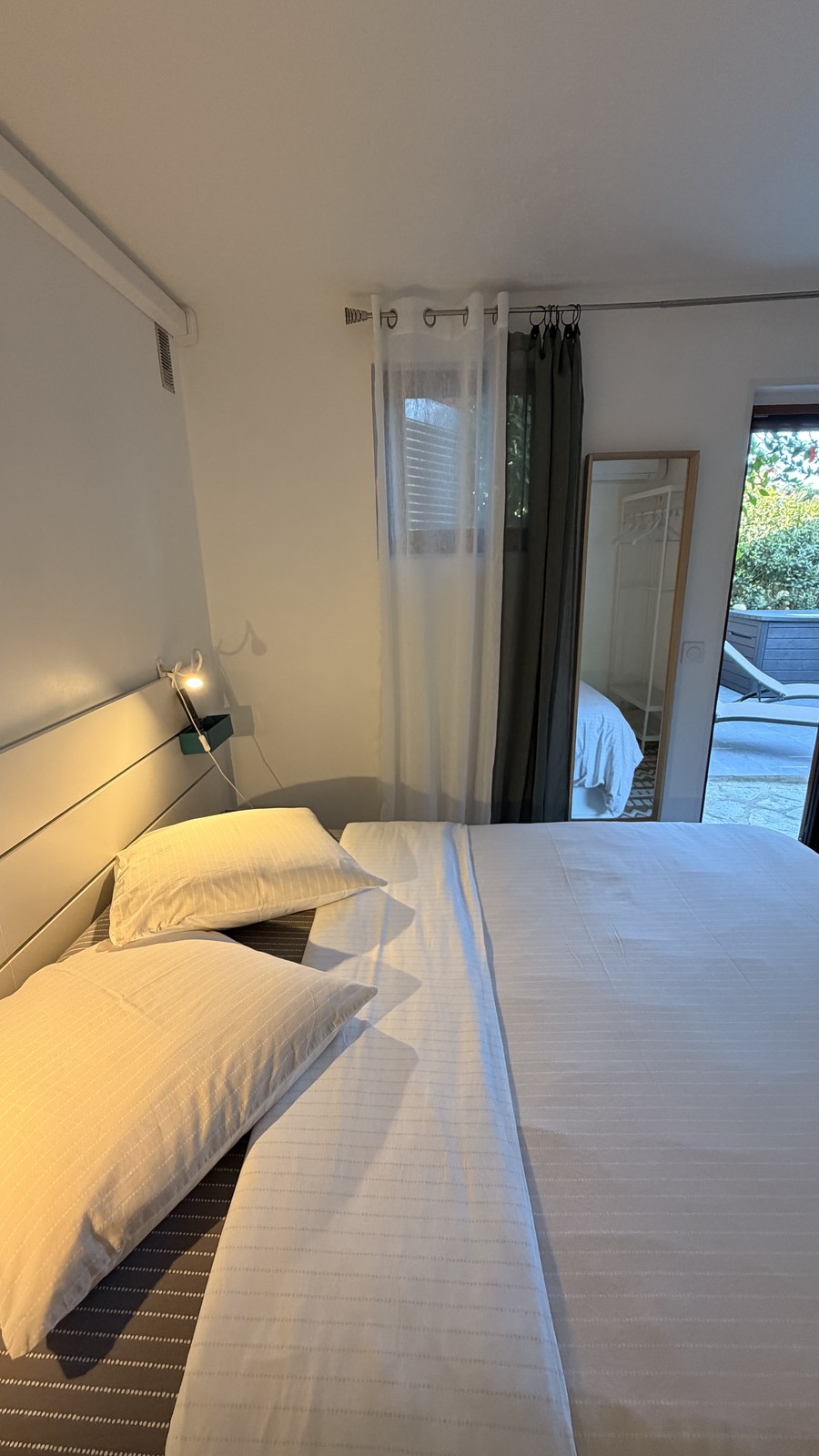 Chambre 3 · rez-de-chaussée, accès privé