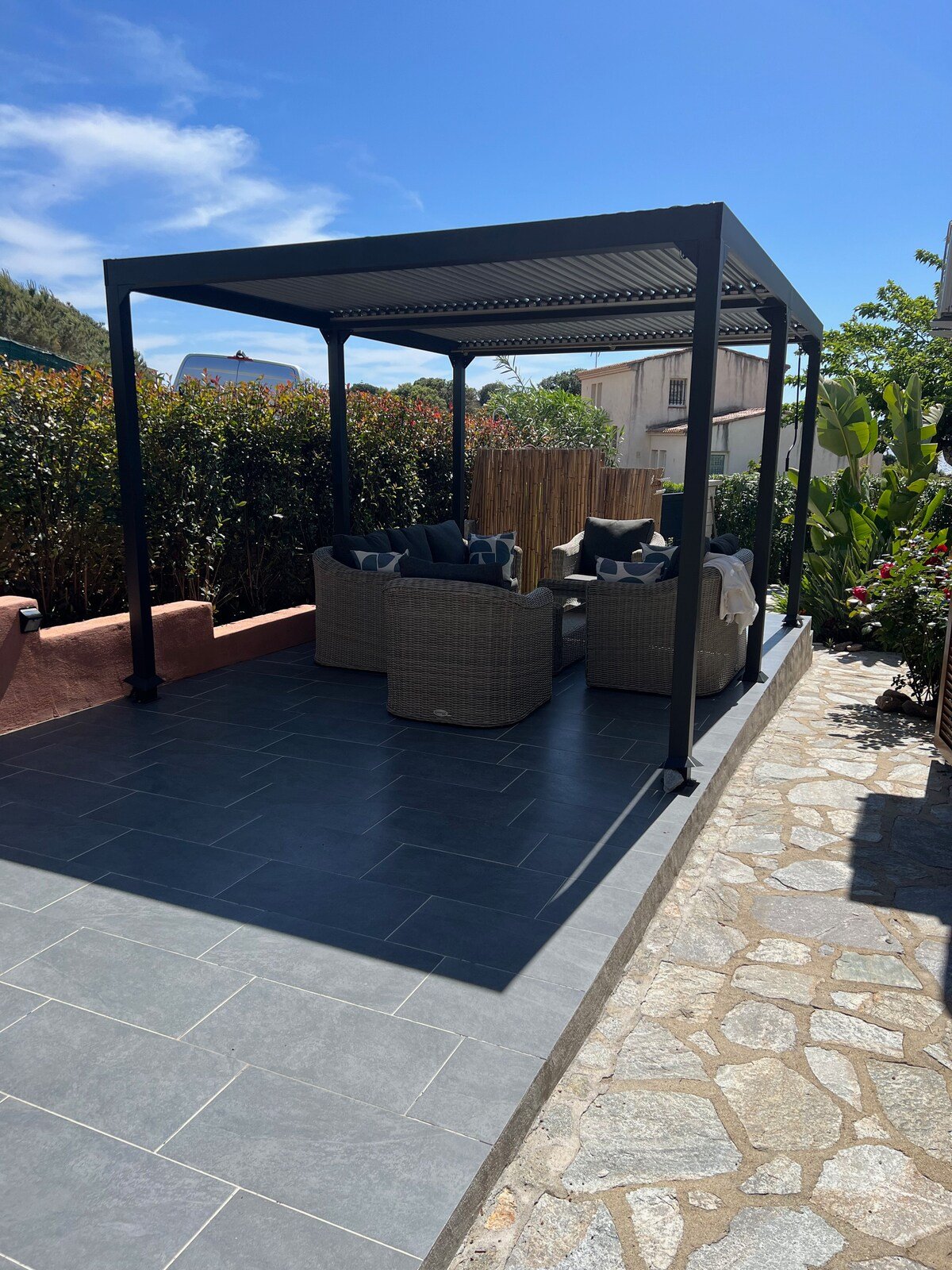 Terrasse et pergola